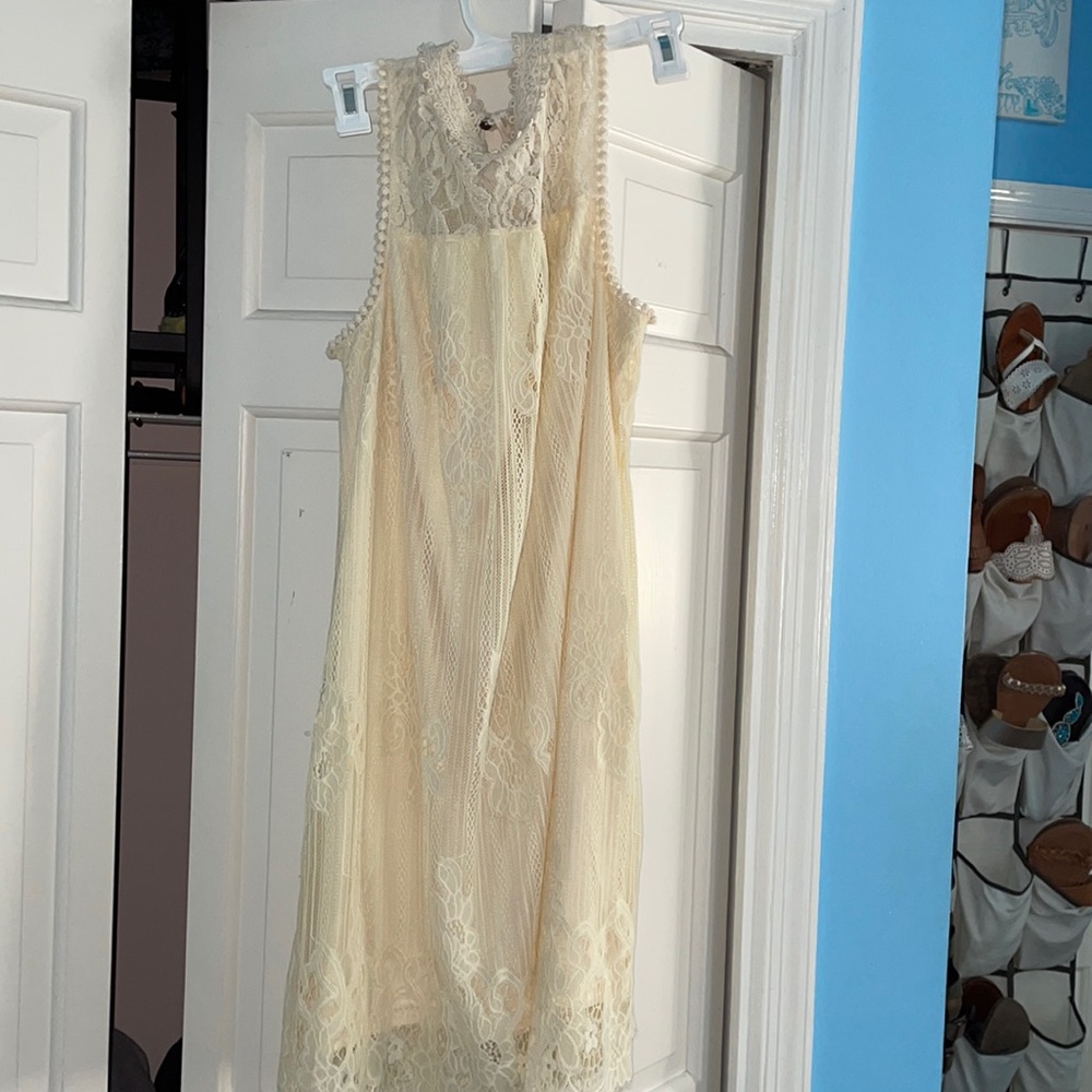 women’s cream dress